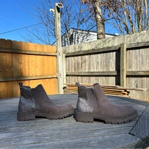 STEVE MADDEN girls Jhowl Glitter Chelsea‎ Boots size 4